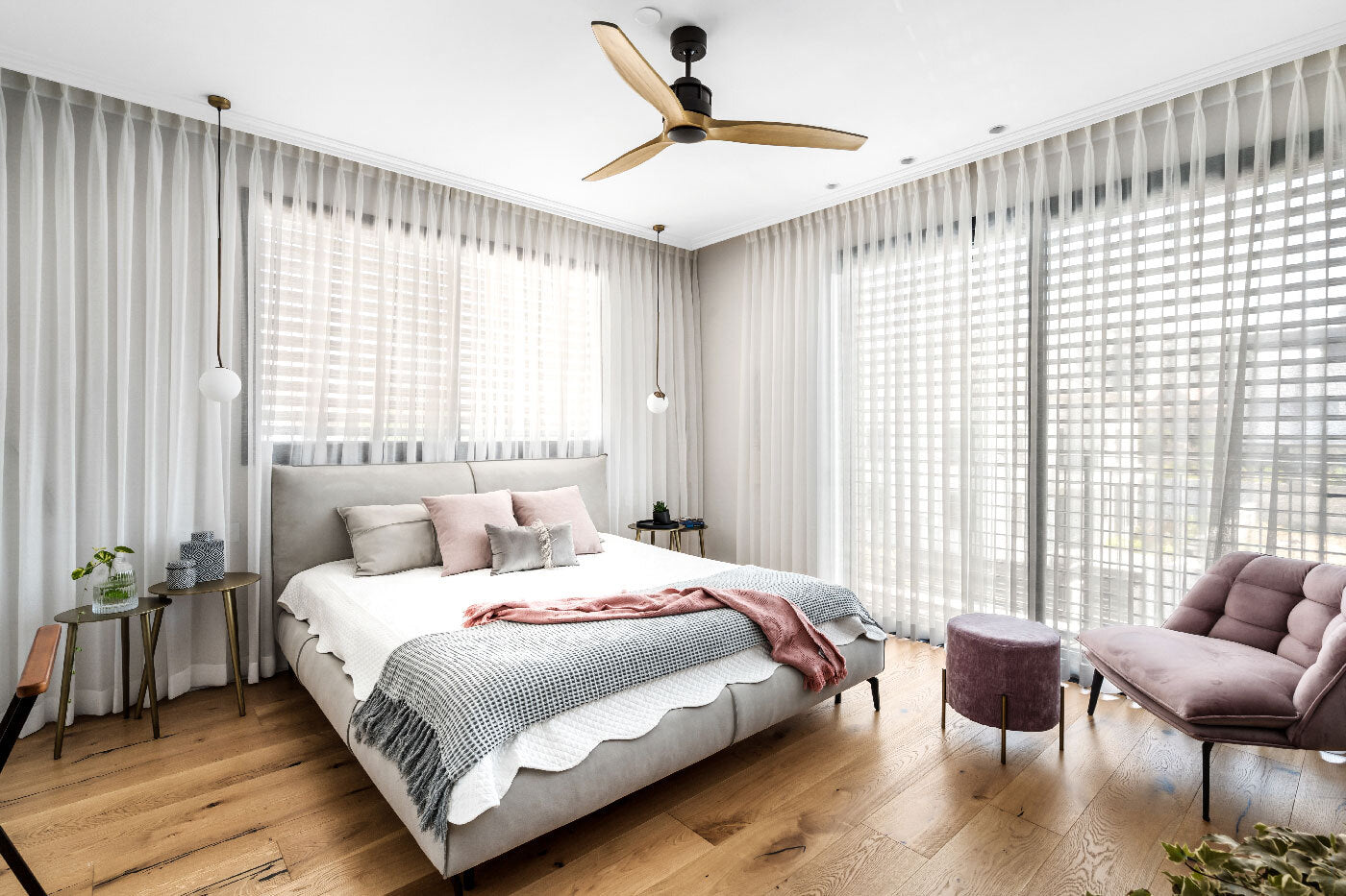 The Benefits of Installing a Ceiling Mounted Fan